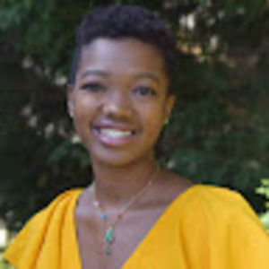 Meet your Posher, Simone